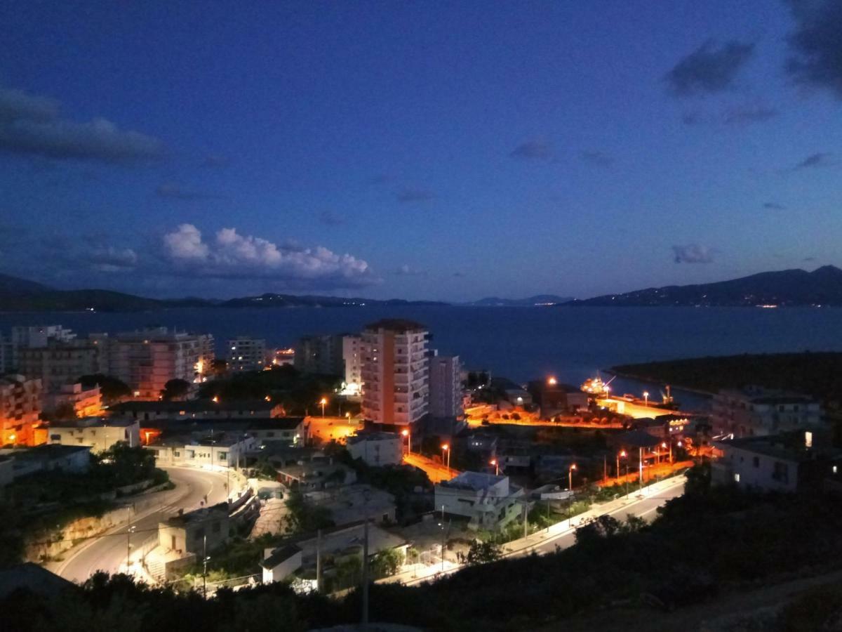 Aris Apartment Sarandë 外观 照片