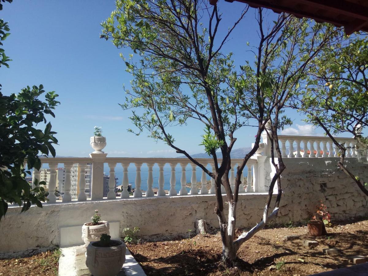 Aris Apartment Sarandë 外观 照片